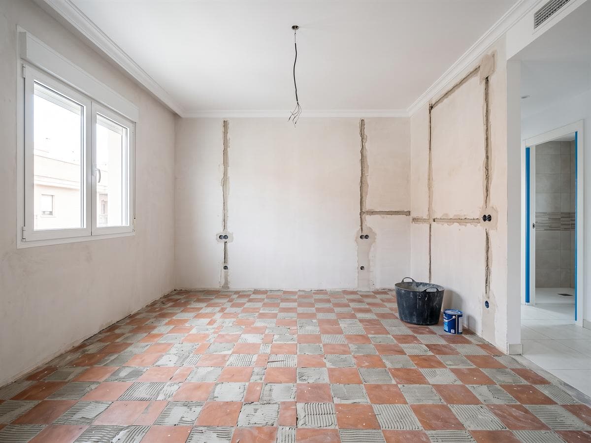 Reforma integral de una vivienda completa realizada por AZL en A Coruña